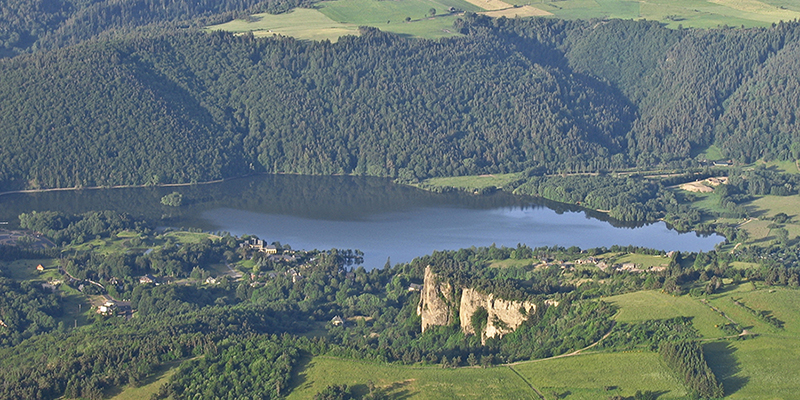 Chambon-sur-Lac