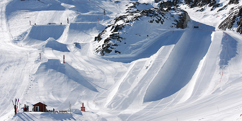 Toura snowpark